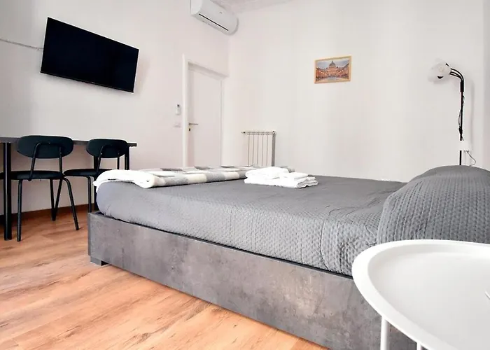 Appartement Due Passi Dal Cupolone - Al Centro *